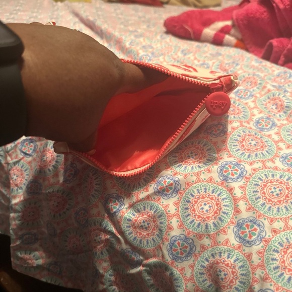 makeupbag - Picture 3 of 3